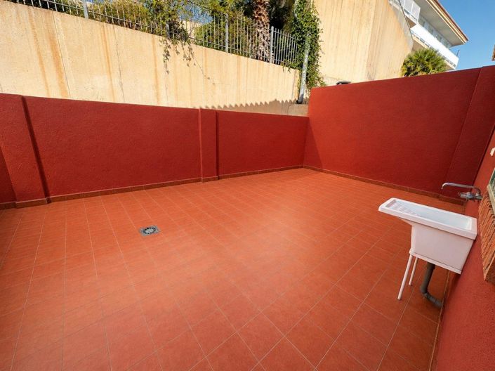 Image No.29-3 Bed Villa for sale