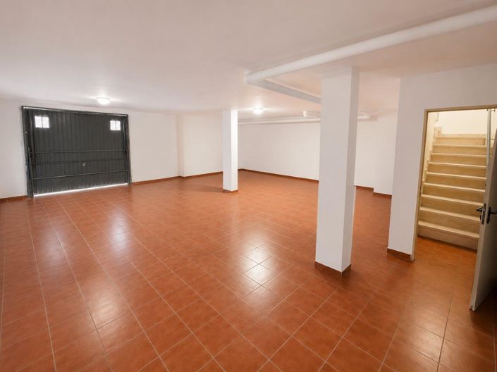 Image No.32-3 Bed Villa for sale