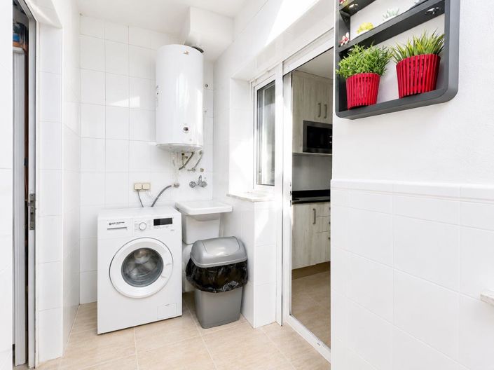 Image No.7-4 Bed Townhouse for sale