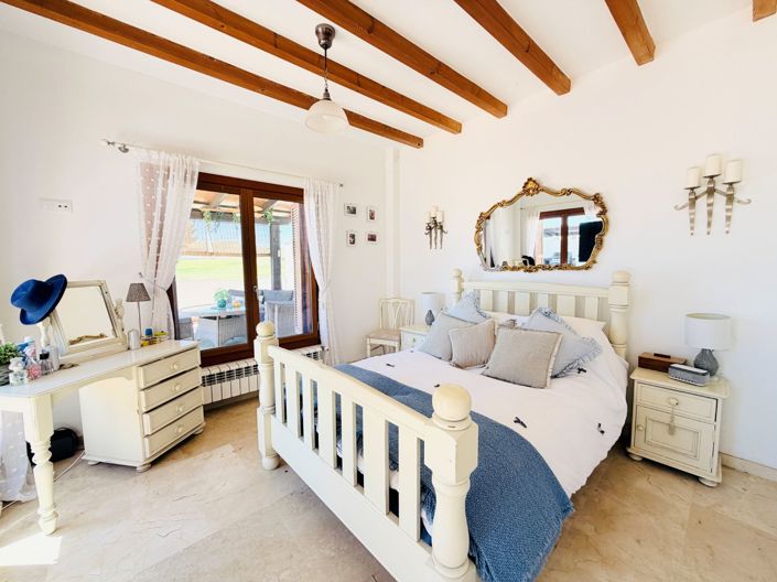 Image No.29-4 Bed Villa for sale
