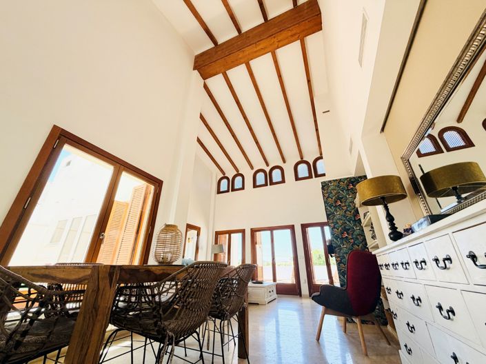 Image No.6-4 Bed Villa for sale