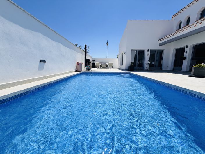Image No.31-4 Bed Villa for sale