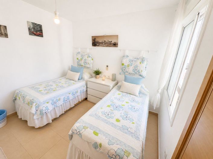 Image No.9-2 Bed Apartment for sale