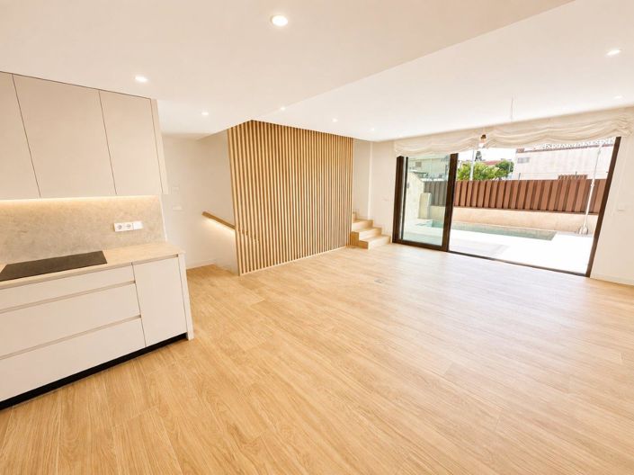 Image No.3-3 Bed Villa for sale