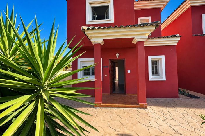 Image No.11-2 Bed Villa for sale