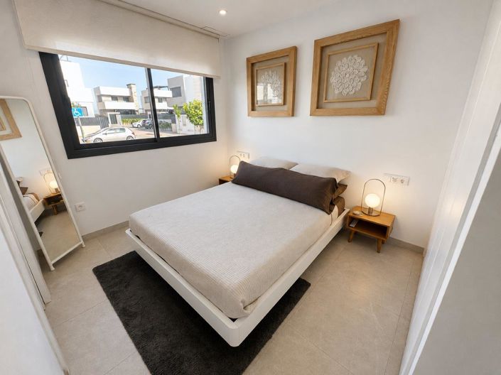 Image No.10-3 Bed Villa for sale