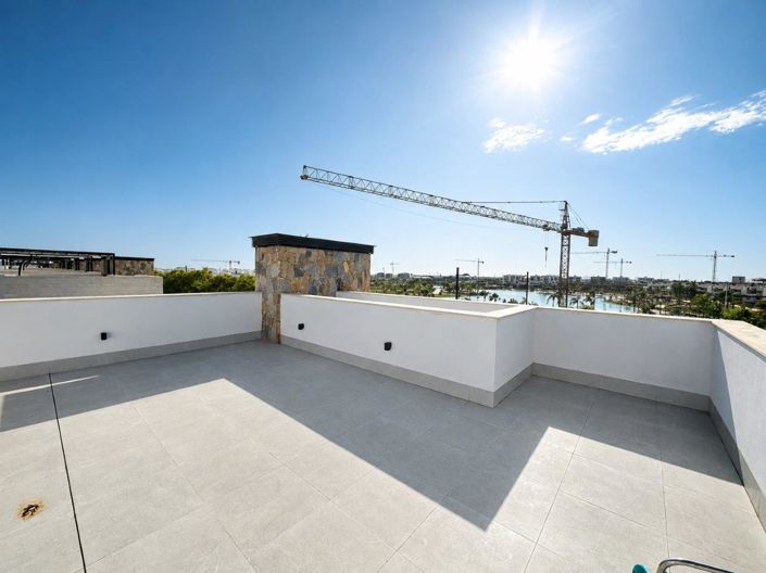 Image No.33-3 Bed Villa for sale