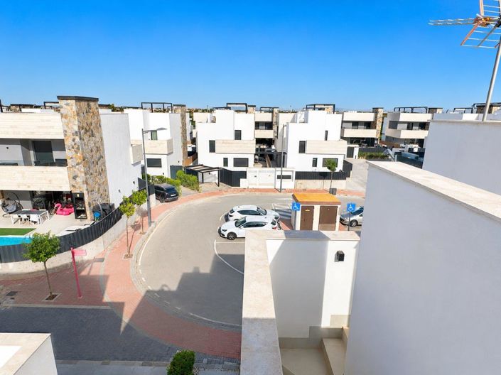 Image No.36-3 Bed Villa for sale