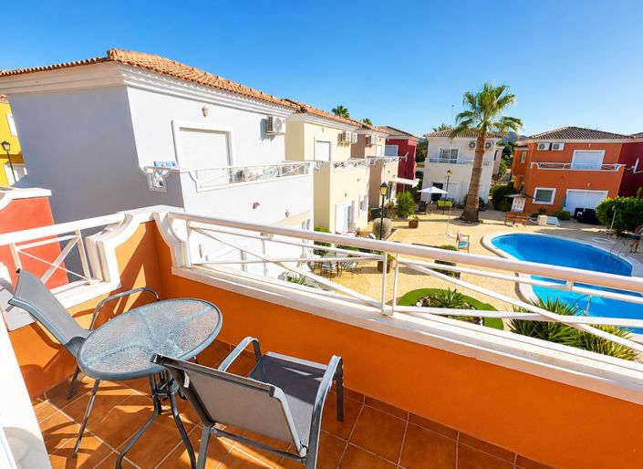 Image No.3-2 Bed Villa for sale