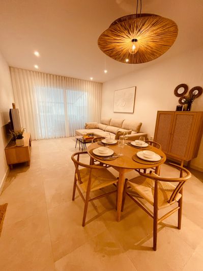 Image No.25-2 Bed Apartment for sale