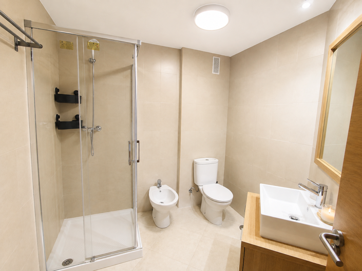 Image No.12-2 Bed Apartment for sale