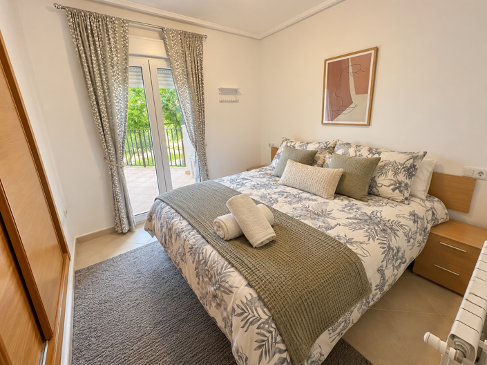 Image No.8-2 Bed Apartment for sale