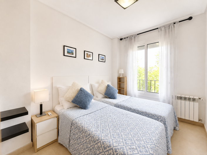 Image No.15-2 Bed Apartment for sale
