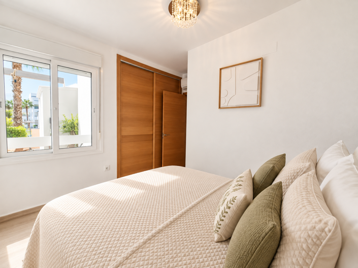 Image No.14-2 Bed Apartment for sale