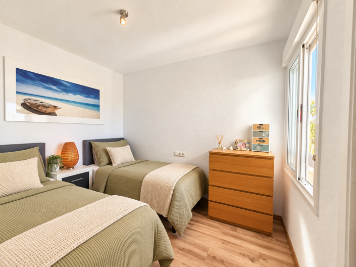 Image No.10-2 Bed Apartment for sale