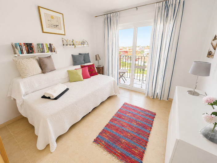 Image No.23-2 Bed Apartment for sale
