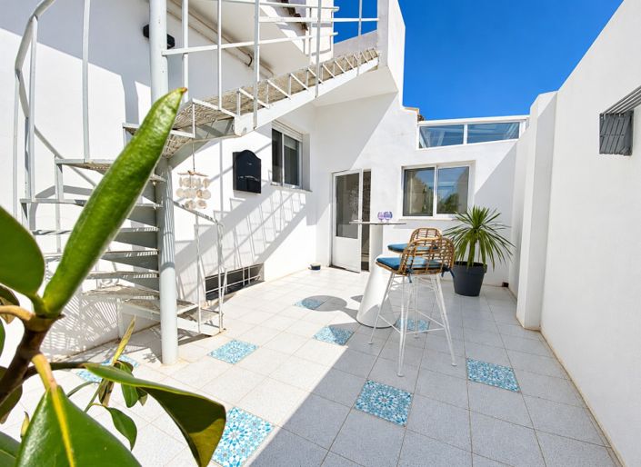 Image No.18-4 Bed Villa for sale