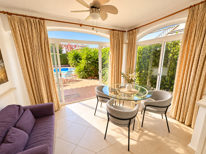 Image No.19-2 Bed Villa for sale
