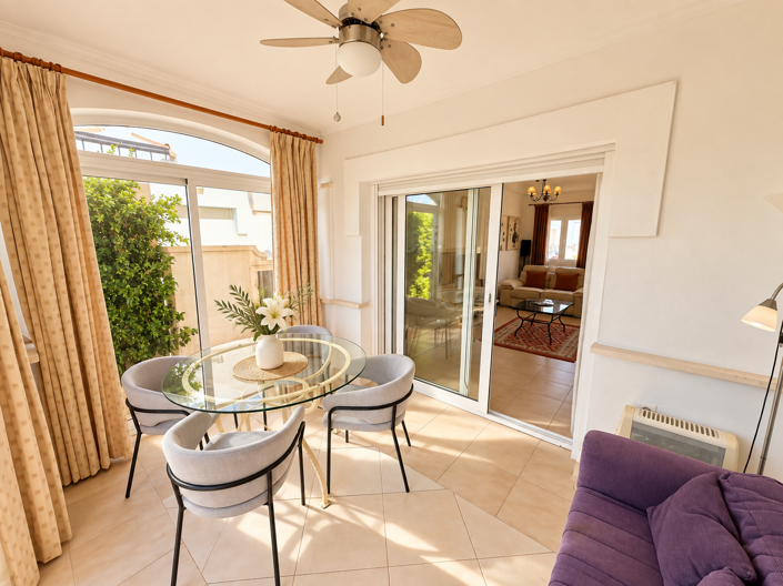Image No.20-2 Bed Villa for sale