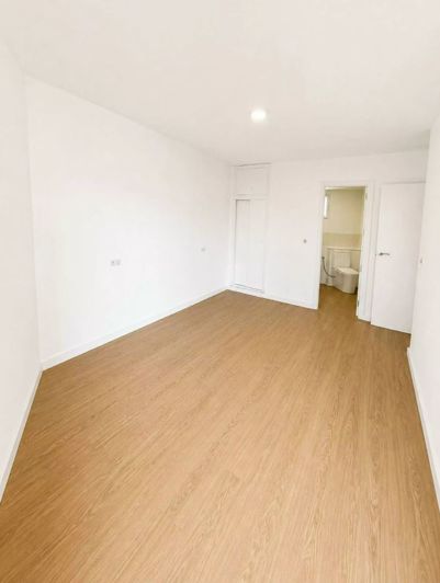 Image No.9-3 Bed Apartment for sale