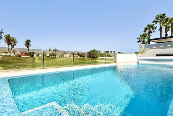 Image No.39-4 Bed Villa for sale
