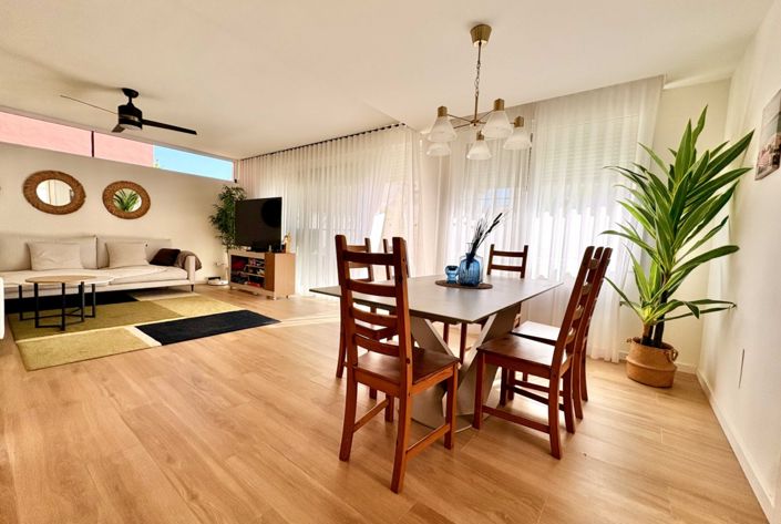 Image No.10-3 Bed Villa for sale