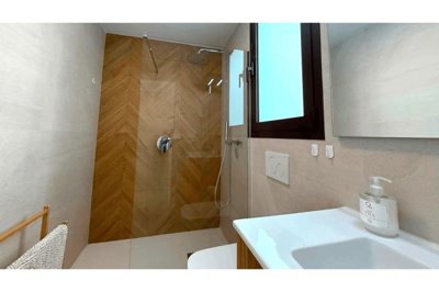 resale-villa-los-alcazares-santa-rosalia-lake