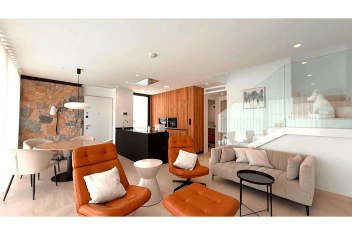 Image No.2-3 Bed Villa for sale