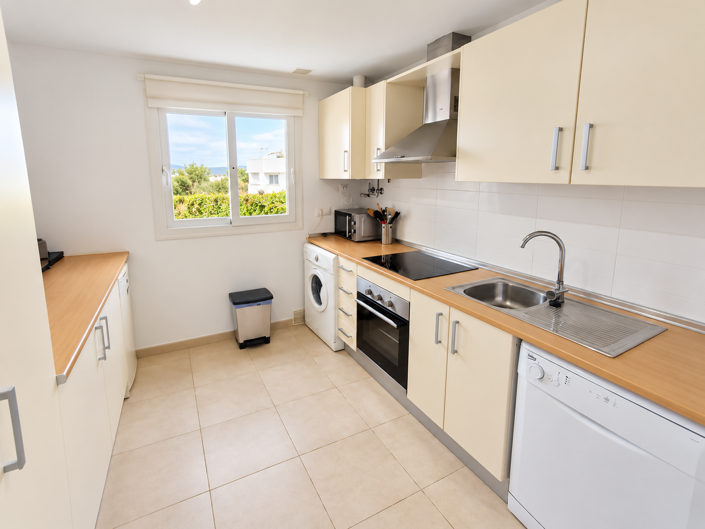 Image No.7-2 Bed Apartment for sale