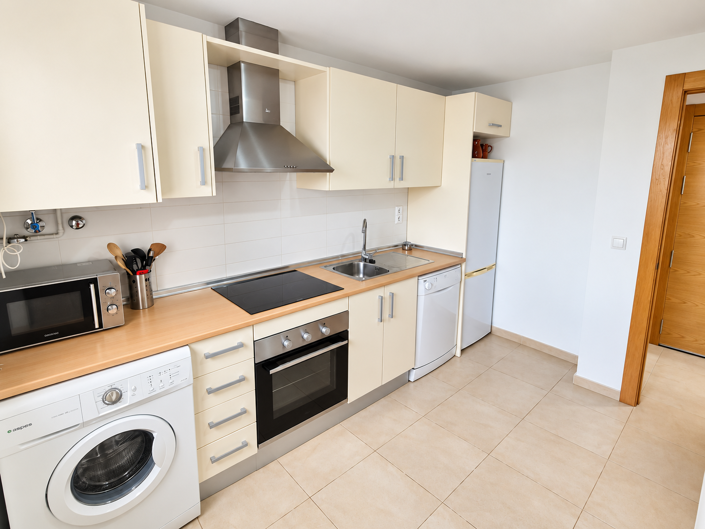 Image No.8-2 Bed Apartment for sale