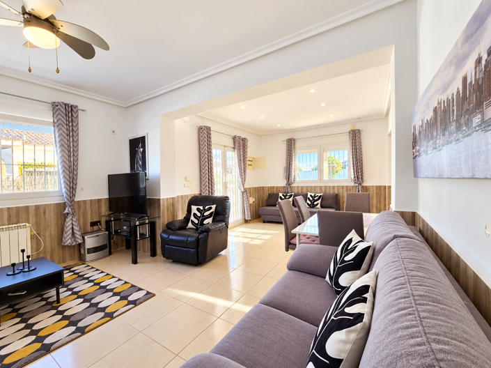 Image No.6-4 Bed Villa for sale