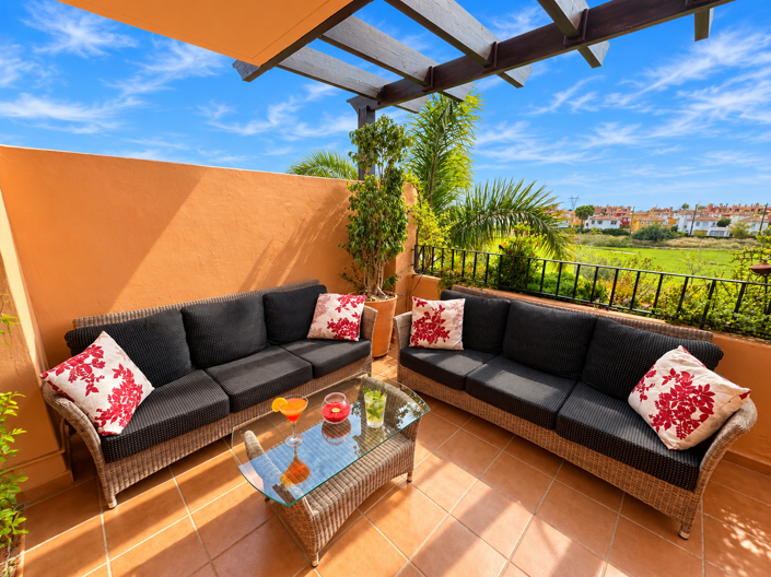 Image No.8-2 Bed Apartment for sale