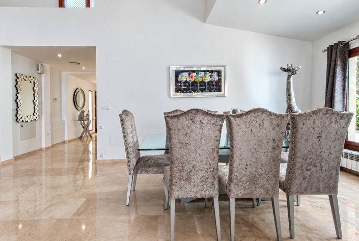 Image No.8-5 Bed Villa for sale