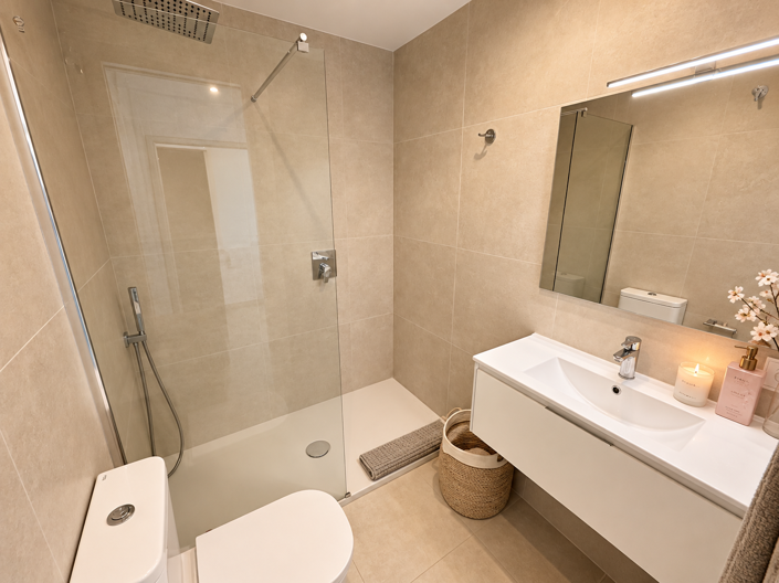 Image No.19-3 Bed Villa for sale