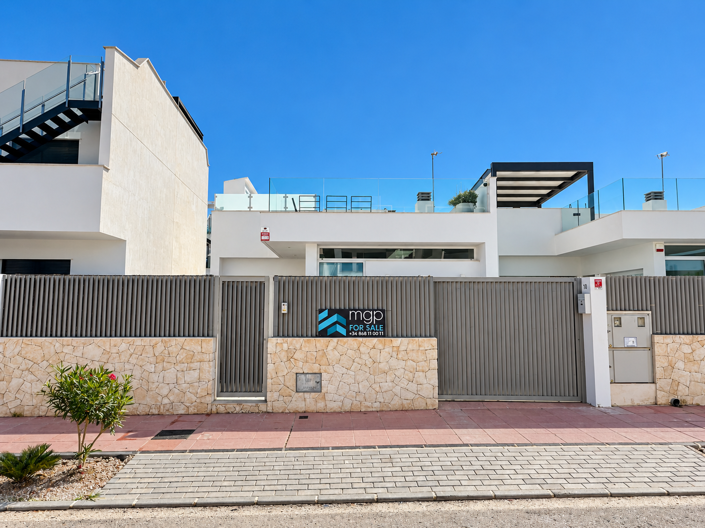 Image No.25-3 Bed Villa for sale