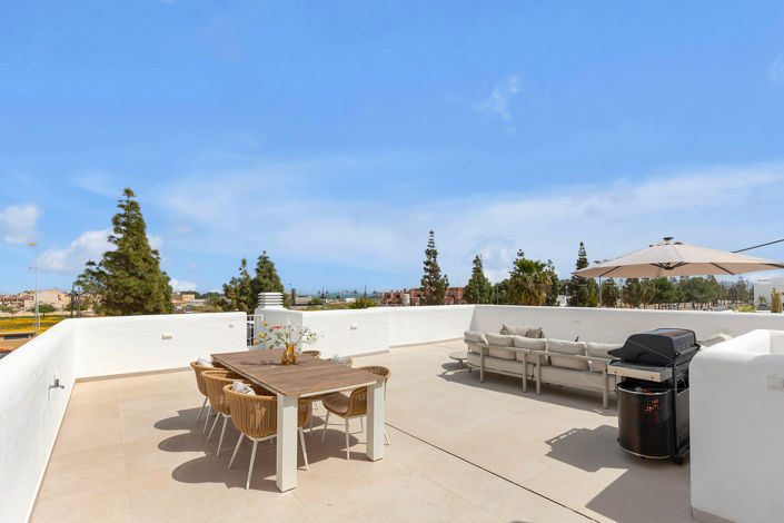 Image No.32-3 Bed Villa for sale