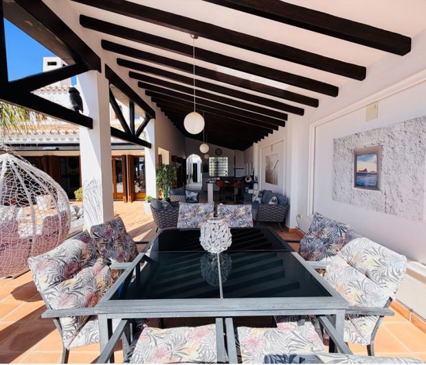Image No.28-4 Bed Villa for sale