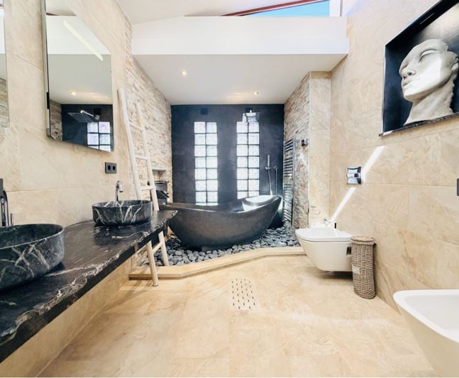 Image No.43-4 Bed Villa for sale