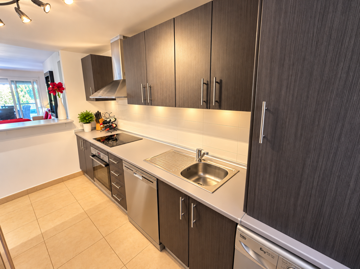 Image No.12-2 Bed Apartment for sale