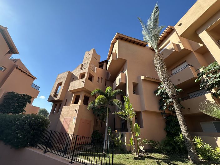 Image No.28-2 Bed Apartment for sale