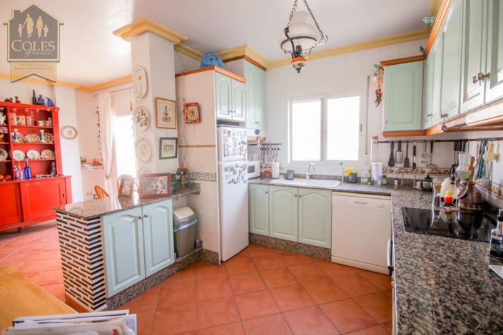 Image No.7-3 Bed Townhouse for sale