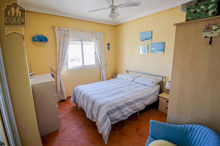 Image No.11-3 Bed Townhouse for sale