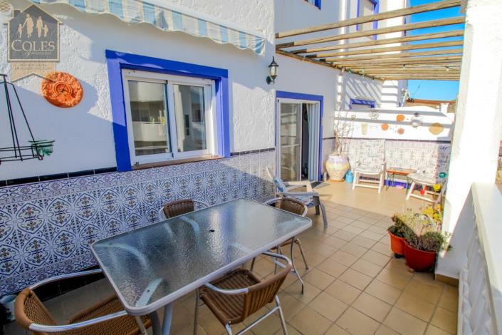 Image No.20-3 Bed Townhouse for sale