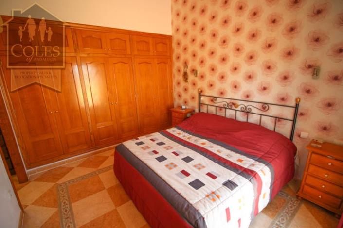 Image No.9-3 Bed Villa / Detached for sale