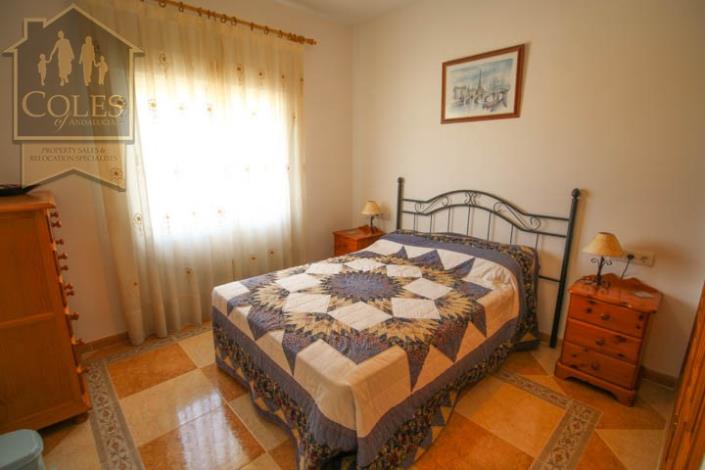 Image No.10-3 Bed Villa / Detached for sale