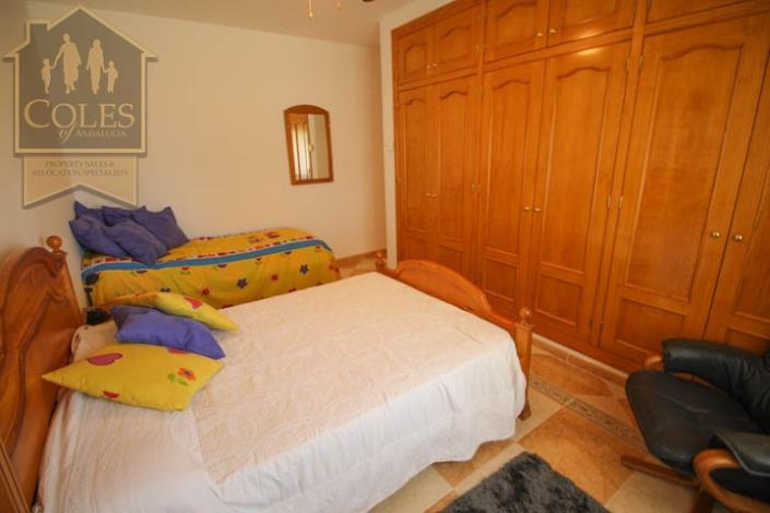 Image No.14-3 Bed Villa / Detached for sale