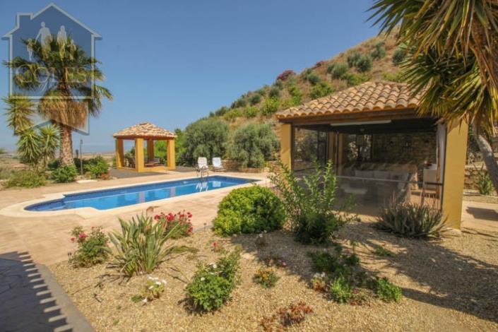 Image No.28-3 Bed Villa / Detached for sale