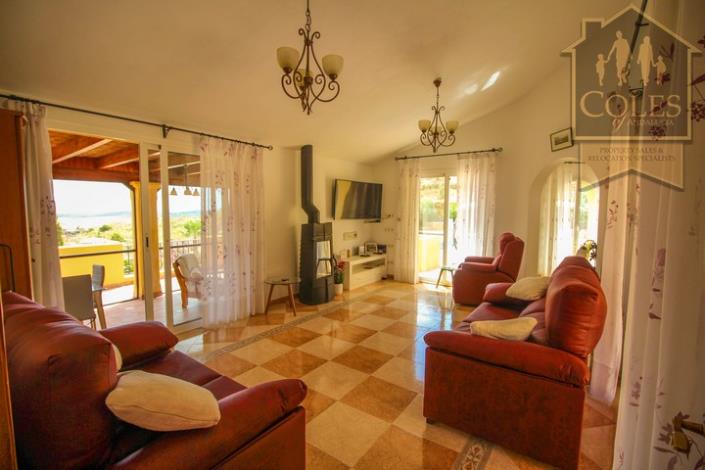 Image No.30-3 Bed Villa / Detached for sale