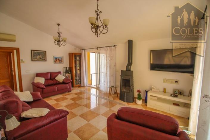 Image No.29-3 Bed Villa / Detached for sale