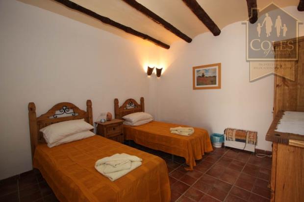 Image No.7-11 Bed Cortijo for sale